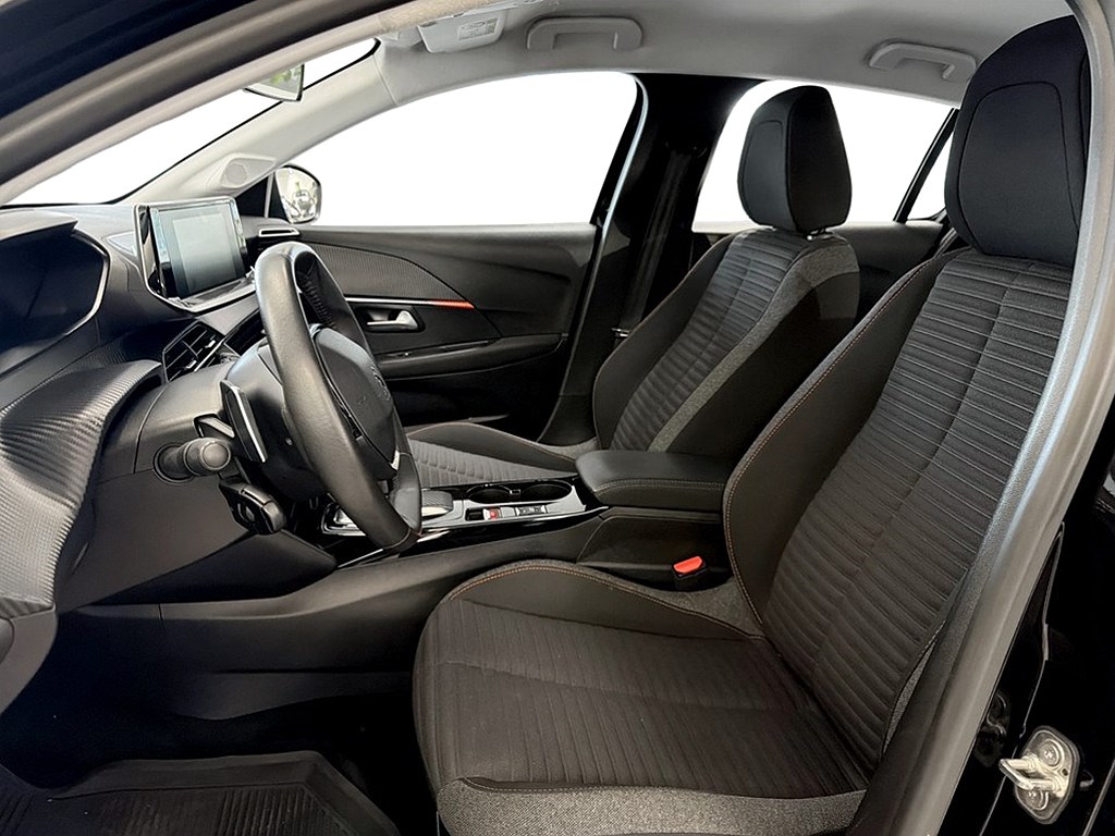 Bild på Active Pack 1.2 PT 100hk Aut - CARPLAY, BACKSENSORER