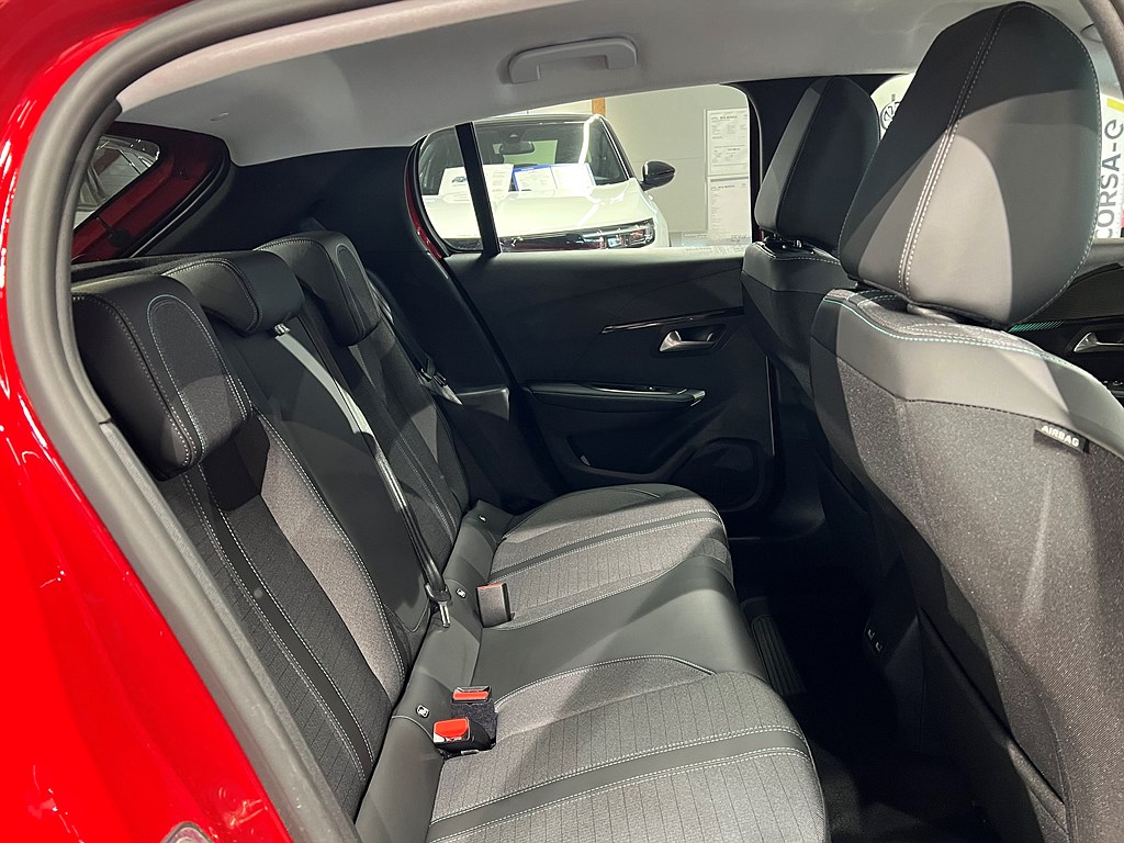 Bild på Allure Pack 50kWh 136hk Aut - NAV, B-KAMERA, CARPLAY