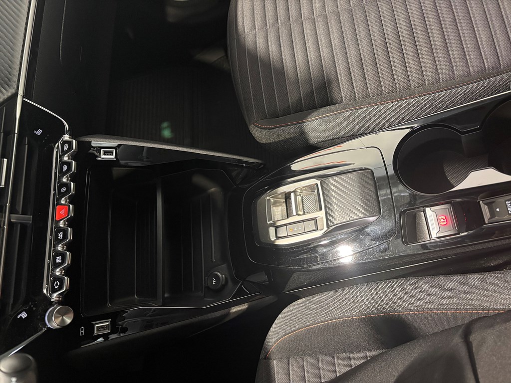 Bild på Active Pack 50kWh 136hk Aut - CARPLAY, BACKSENSORER