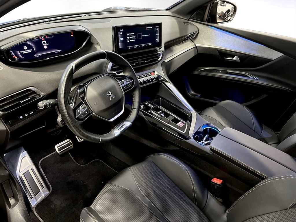 Bild på GT Black Pack 1.2 PT 130hk Aut  - 7-SITS,B-KAMERA,NAV