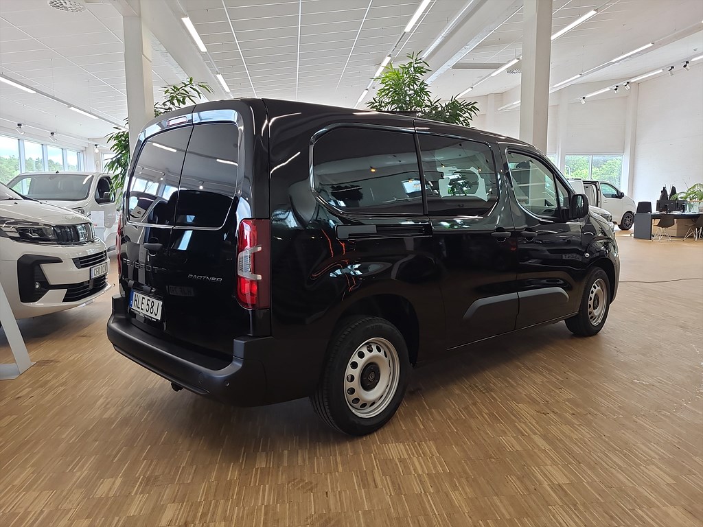 Bild på Crew Cab 1,5 BlueHDi 130hk Aut - OMGÅENDE LEVERANS!