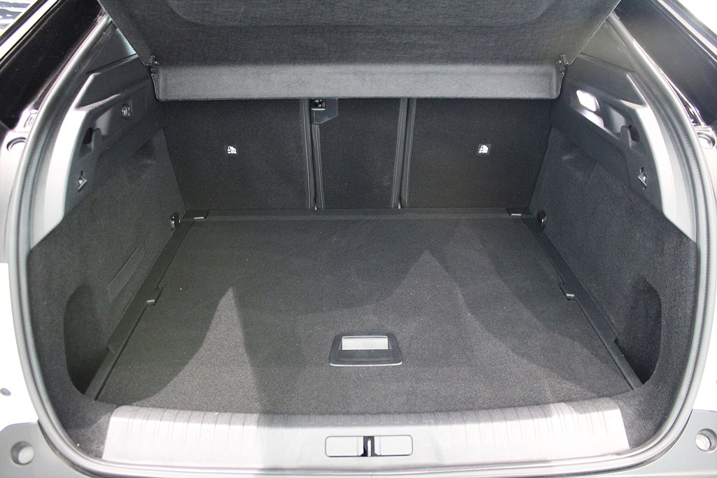 Bild på GT Hybrid 145hk Aut - B-KAMERA,CARPLAY,NAV