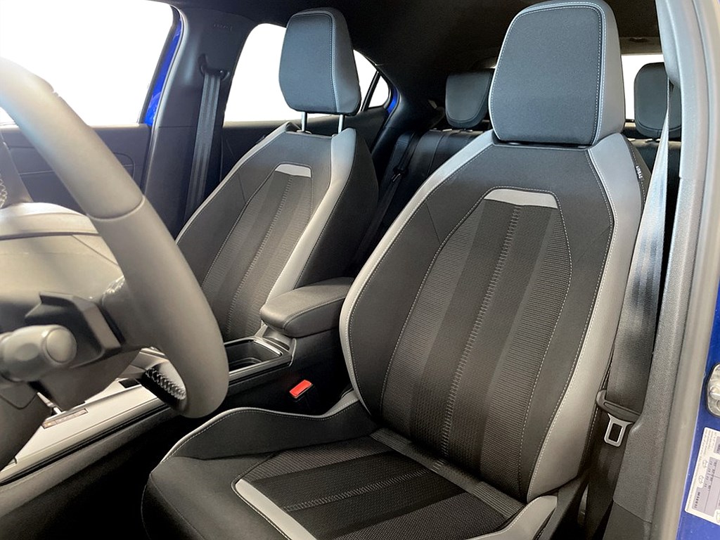 Bild på GS Hybrid 136hk Aut - DEMO