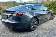 TESLA MODEL 3 Long Range AWD 440hk