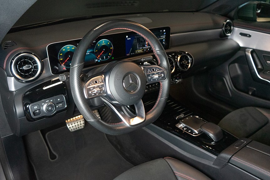 Mercedes-Benz CLA 180 d AMG Coupé 116hk