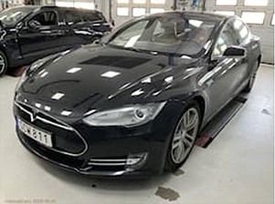 Tesla MODEL S 90D 423HK DUAL FREECHARGE LIVET UT