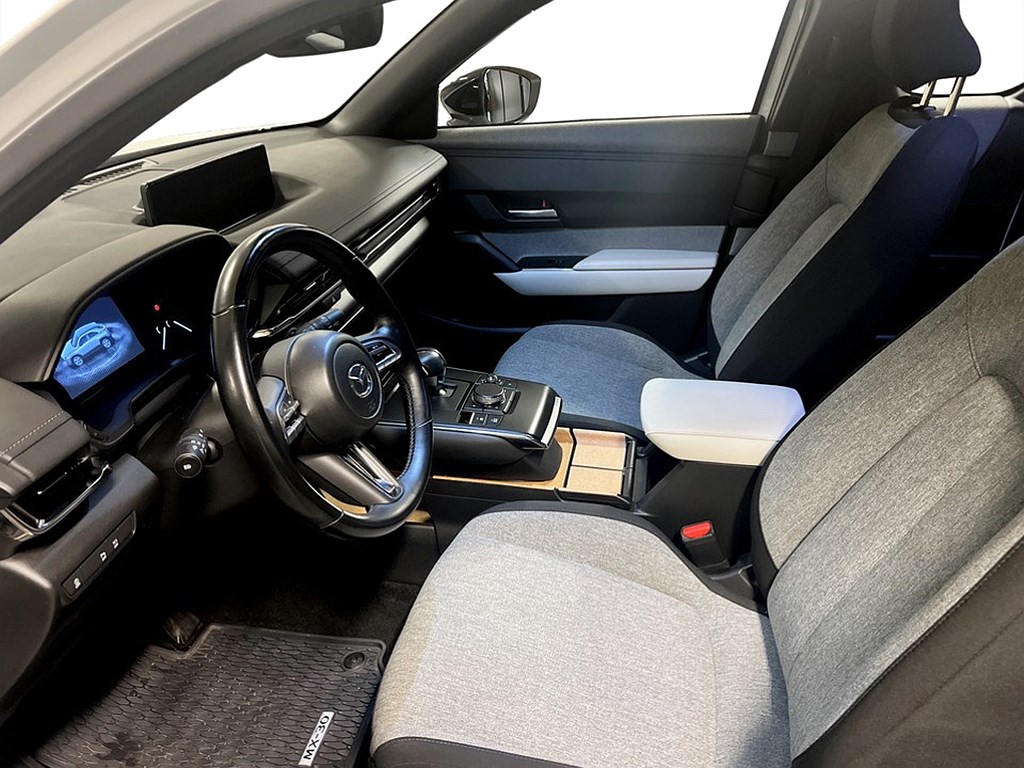 Bild på e-Skyactiv EV 143hk Aut - B-KAMERA, CARPLAY