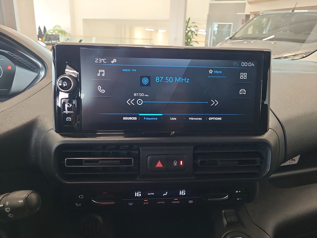 Bild på Crew Cab 1,5 BlueHDi 130hk Aut - OMGÅENDE LEVERANS!