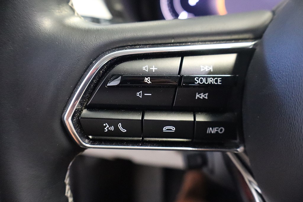 Bild på Takumi PHEV 2.5 327hk Aut AWD - 360-KAMERA, BOSE, PANO