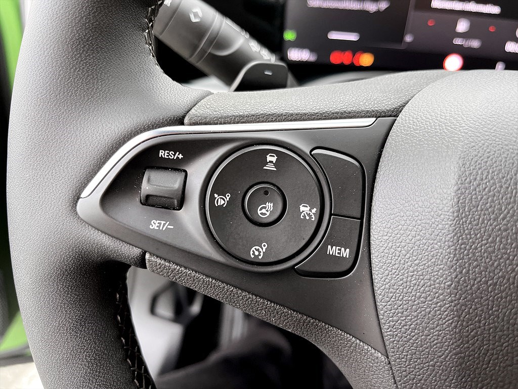 Bild på Ultimate 1.2 Turbo 130hk Aut - B-KAMERA, CARPLAY