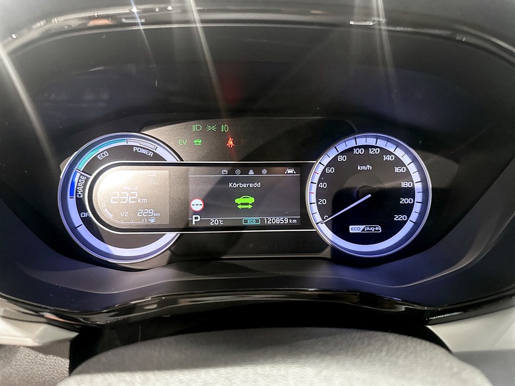 Bild på Advance Plus PHEV 1.6 141hk Aut - DRAG,M-VÄRM,B-KAM