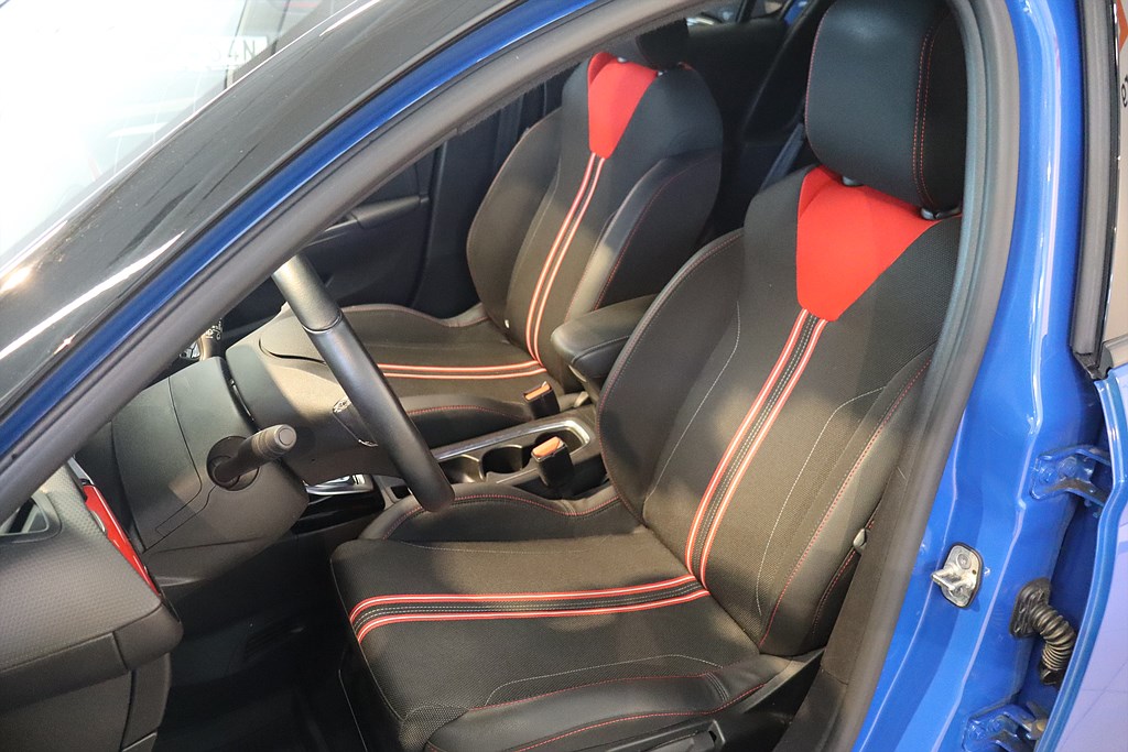 Bild på GSI 50kWh 136hk Aut - B-KAMERA,CARPLAY,RATTVÄRME