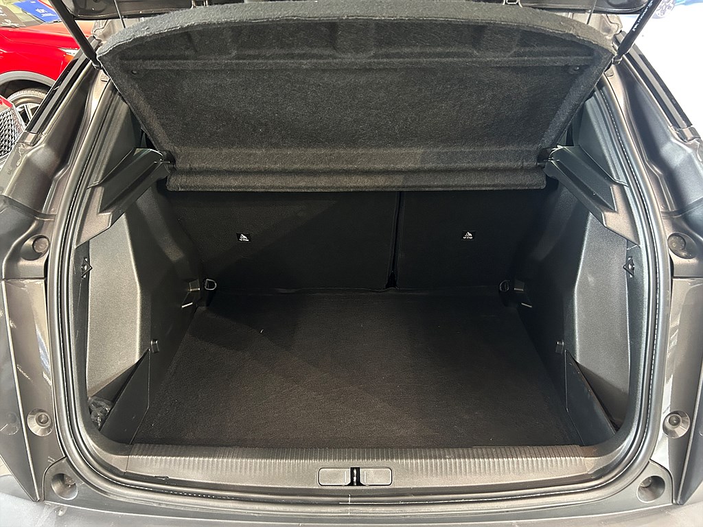 Bild på Active Pack 1.2 PT 130hk Aut - CARPLAY, FARTÅLLARE