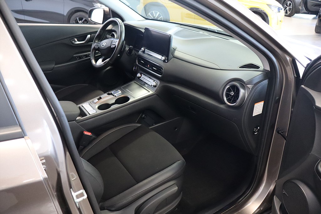 Bild på Essential 39.2kWh 136hk Aut - B-KAMERA, CARPLAY