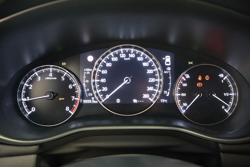 Bild på Hatchback Sky 2.0 SKYACTIV-G M Hybrid 150hk - B-KAMERA