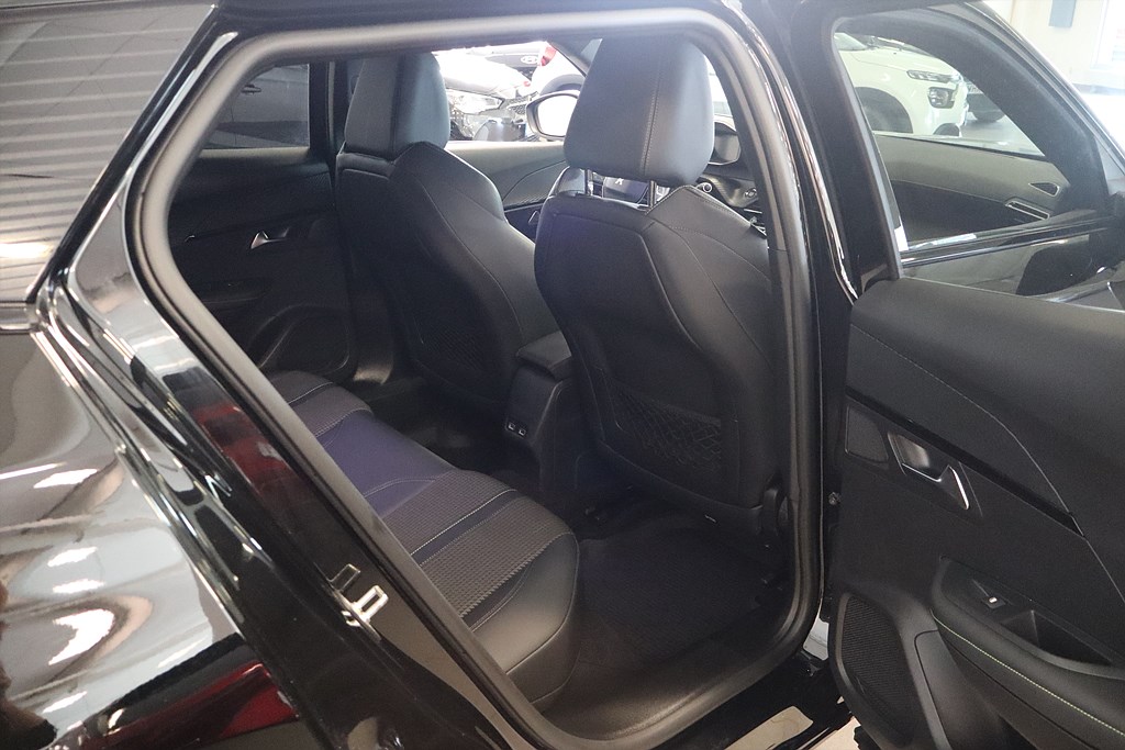 Bild på GT 1.2 PT 130hk Aut - B-KAMERA, CARPLAY, NAV