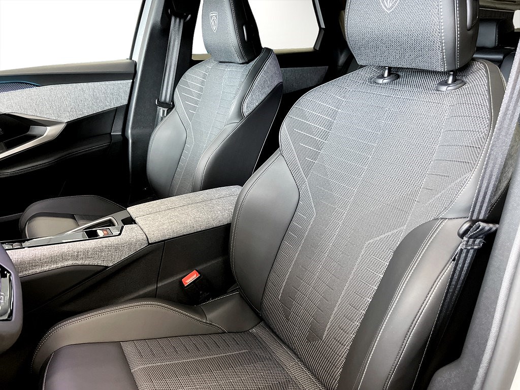 Bild på GT Hybrid 145hk Aut - 360-KAMERA, CARPLAY