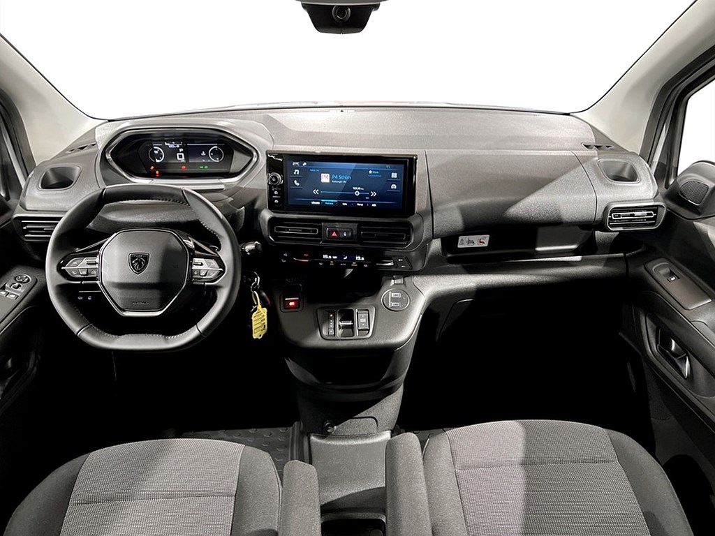 Bild på Crew Cab 1,5 BlueHDi 130hk Aut - EDITION! SERVICE & VINTERHJUL INGÅR!