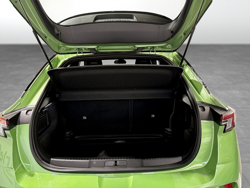 Bild på Ultimate 136hk Aut - B-KAMERA, CARPLAY