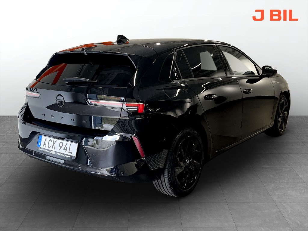 Bild på GSLine 1.2 PT 130hk Aut - B-KAMERA,CARPLAY,RATTVÄRME