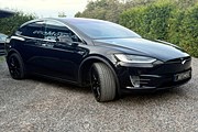 Tesla Model X 90D 423HK Dual CCS 22"
