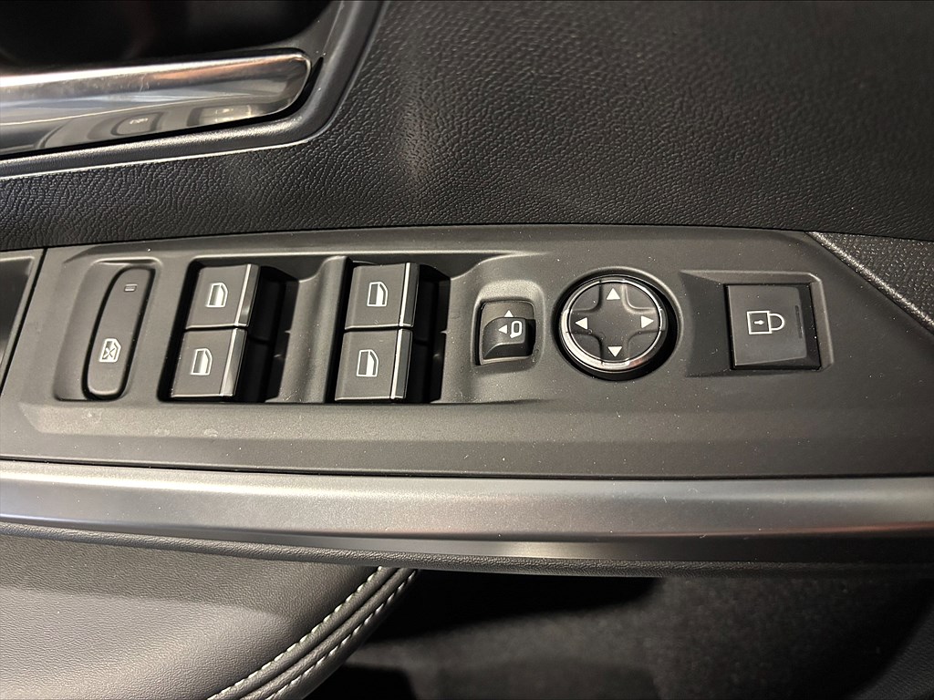 Bild på GT Hybrid 136hk Aut -*7-Sits - DEMO
