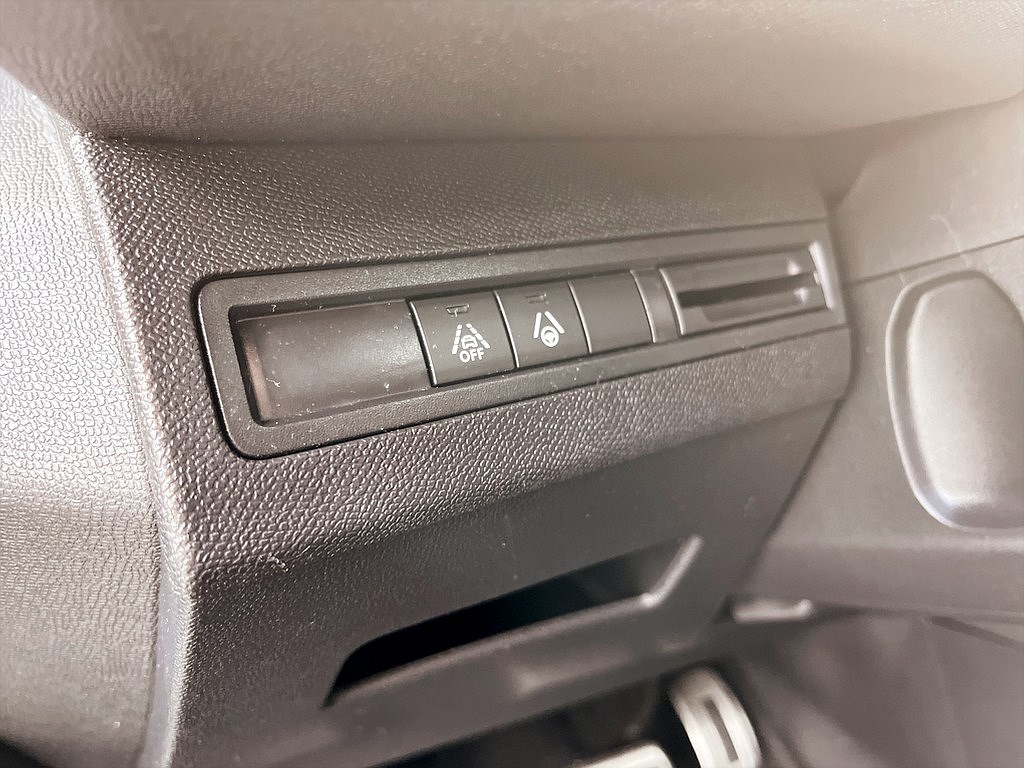 Bild på GT 1.2 PT 130hk Aut - B-KAMERA, CARPLAY