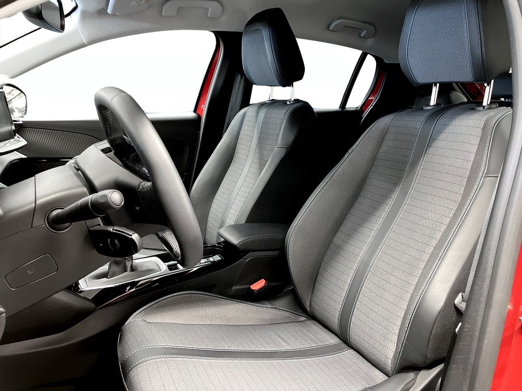 Bild på Allure Pack 1.2 PT 100hk - B-KAMERA, CARPLAY