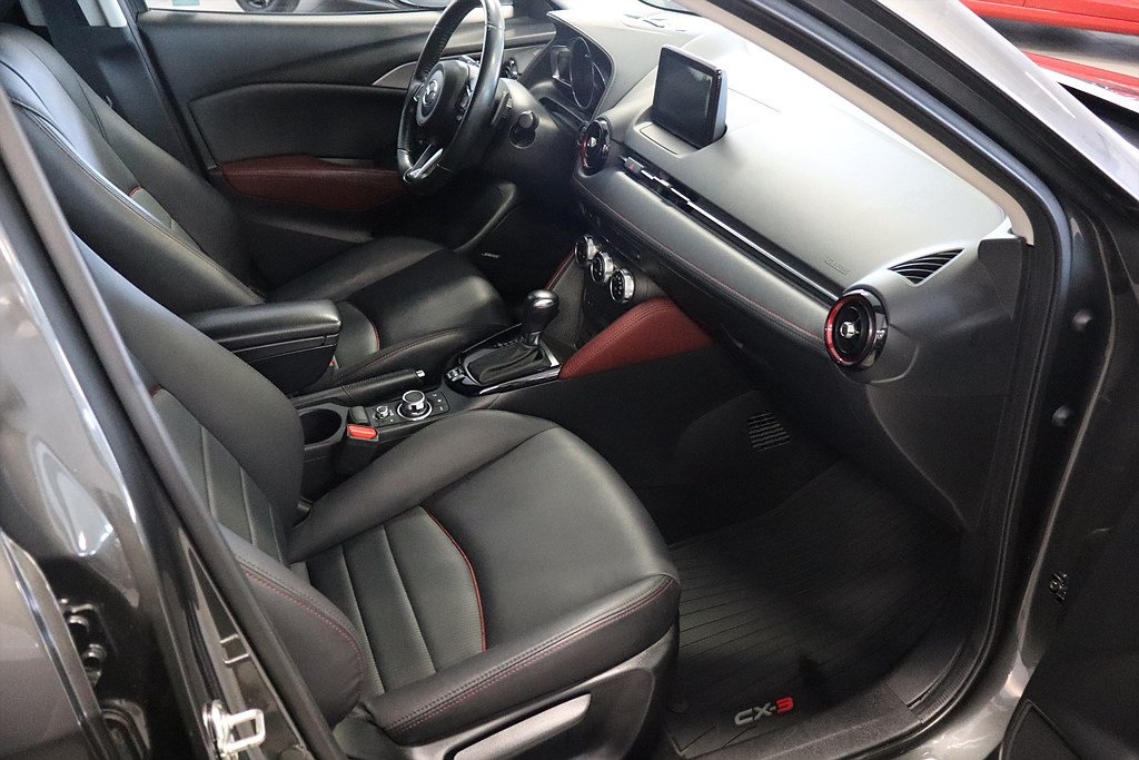 Bild på Optimum 2.0 SKYACTIV-G 120hk Aut - BOSE, B-KAMERA, NAV