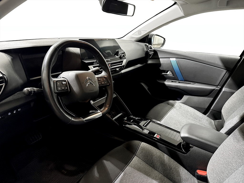Bild på Feel 50kWh 136hk Aut - CARPLAY, RATTVÄRME