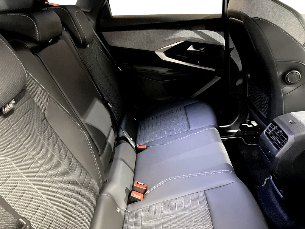 Bild på GT Hybrid 145hk Aut - 360-KAMERA, CARPLAY