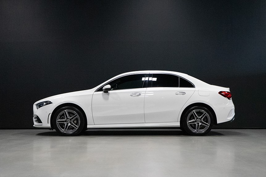 Mercedes-Benz A 250 e Sedan AMG Premium 218hk