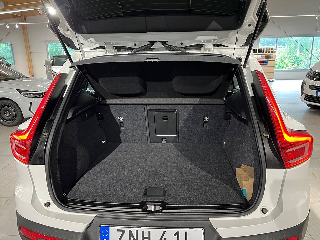 Bild på Momentum T4 190hk Aut - VOC, CARPLAY, KEYLESS