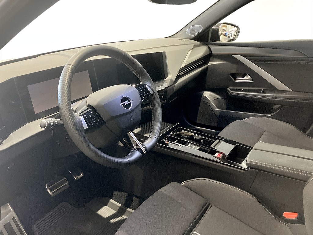 Bild på ST GS 1.2 PT 130hk Aut - 360-KAMERA, CARPLAY