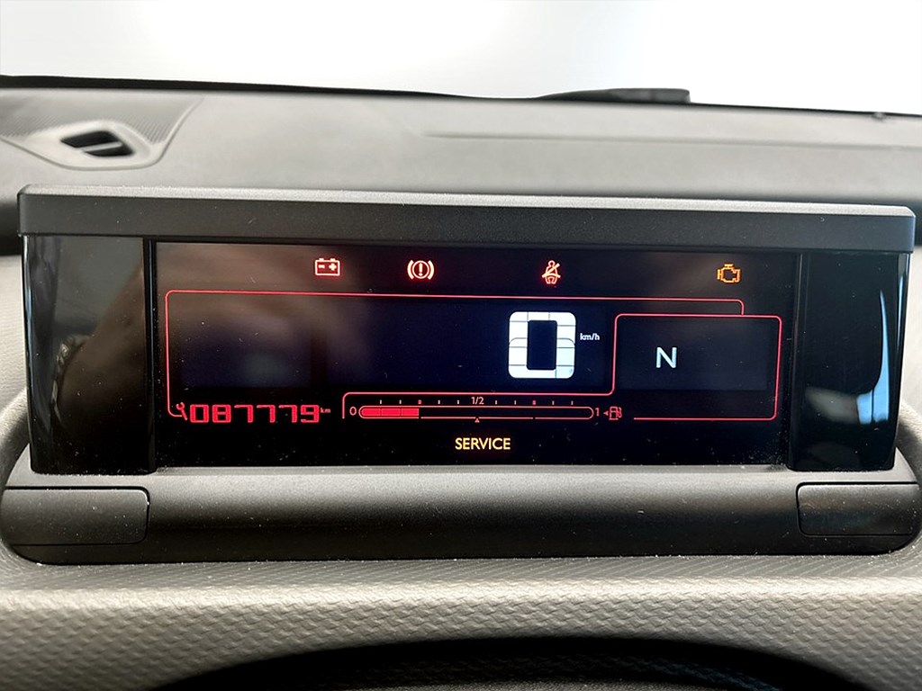 Bild på Cactus FEEL+ 1.6 e-HDi 92hk Aut - M-VÄRME, EN ÄGARE