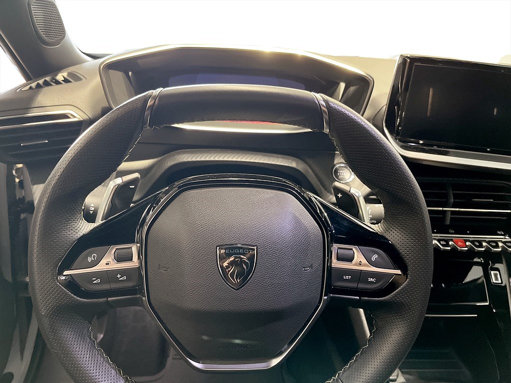 Bild på GT 1.2 PT 130hk Aut - B-KAMERA,CARPLAY,NAVI