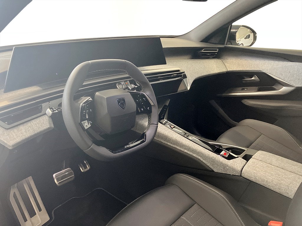 Bild på GT Hybrid 145hk Aut - 7-SITS, 360-KAMERA