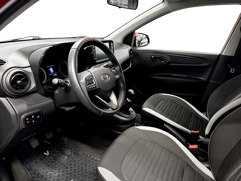 Bild på Essential N-Line 1.0 blue 67hk - CARPLAY, RATTVÄRME