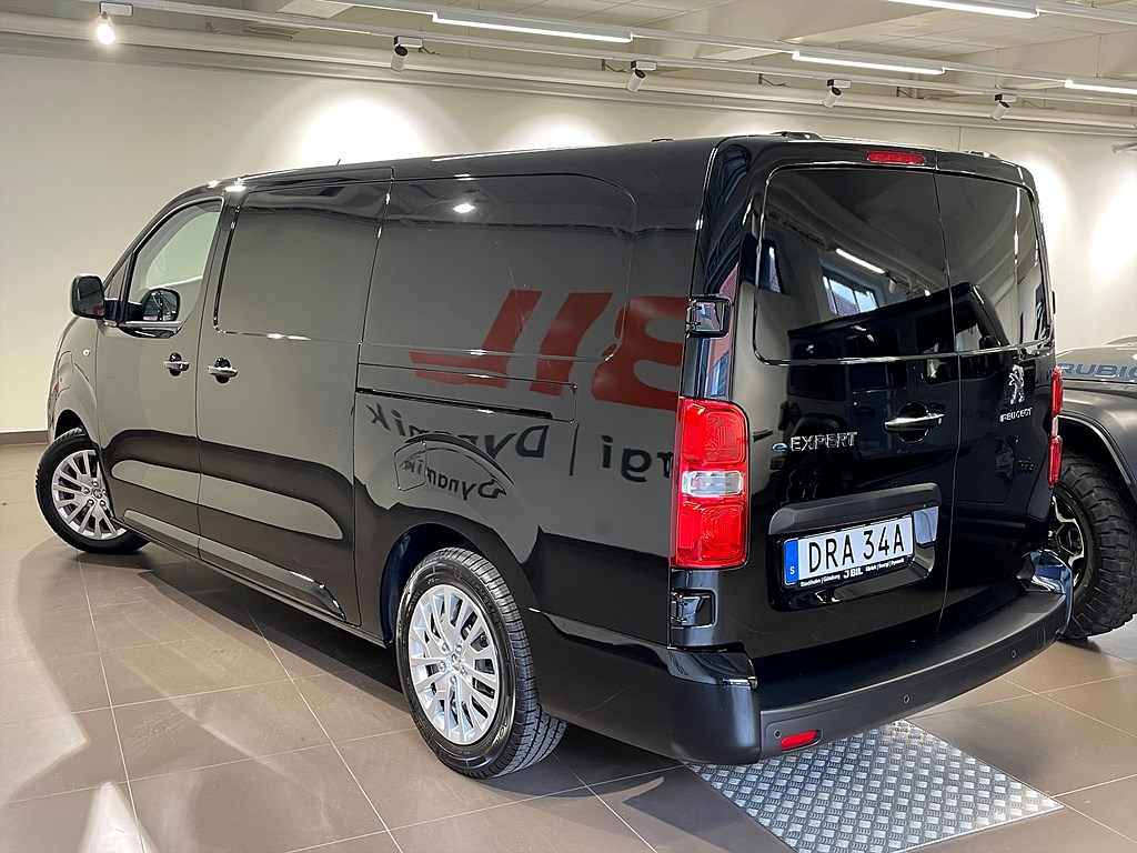 Bild på PRO+ 75kWh 136hk Aut L3 - DUBBLADÖRRAR,B-KAMERA