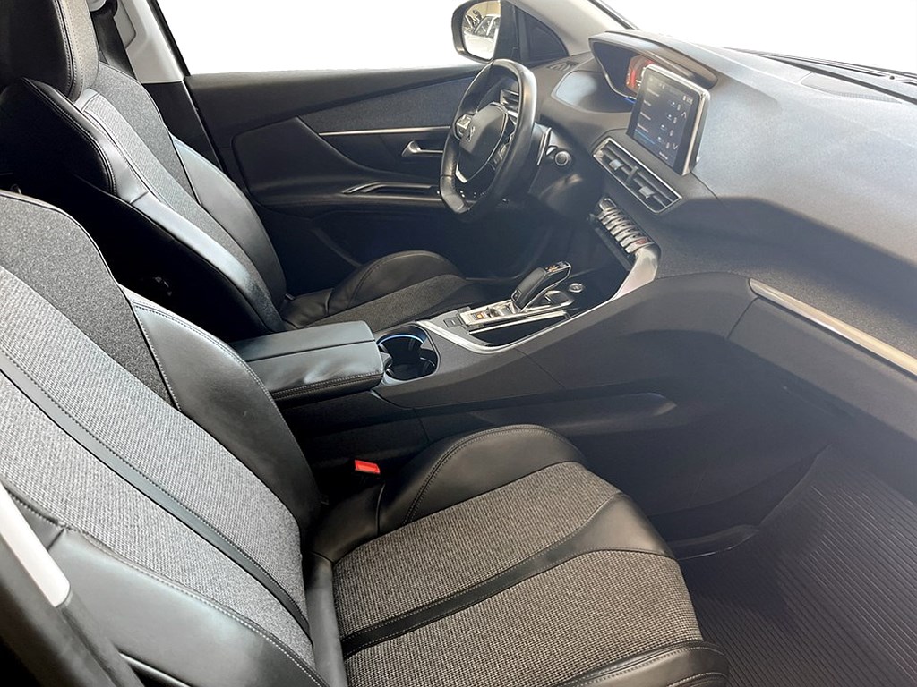 Bild på Allure 1.2 PT 130hk Aut - B-KAMERA,CARPLAY,NAVI