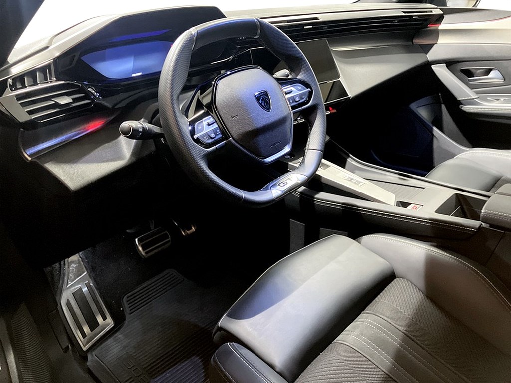 Bild på 5D GT 1.2 PT 130hk Aut - 360-KAMERA, CARPLAY