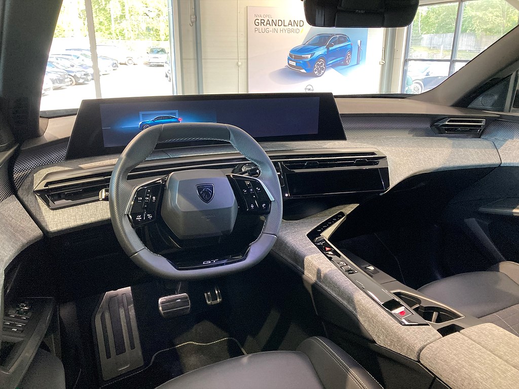 Bild på GT Hybrid 145hk Aut - B-KAMERA,CARPLAY,NAV