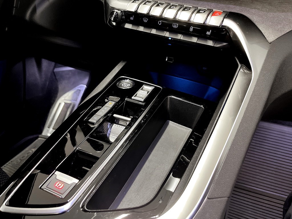 Bild på GT 1.2 PT 130hk Aut - B-KAMERA, CARPLAY