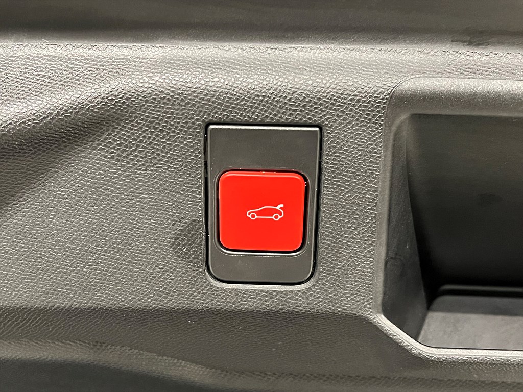 Bild på GT Hybrid 145hk Aut - B-KAMERA,NAV,WIDESCREEN