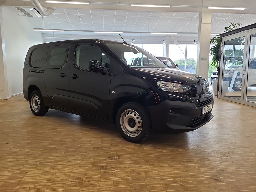 Bild på Crew Cab 1,5 BlueHDi 130hk Aut - OMGÅENDE LEVERANS!
