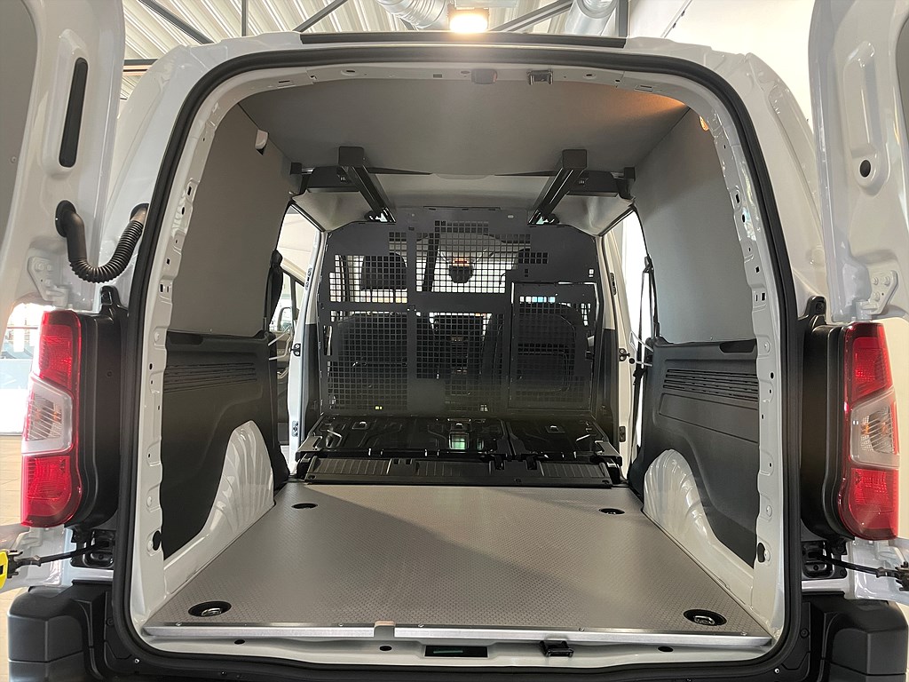 Bild på Crew Cab 130hk Aut - DEMO