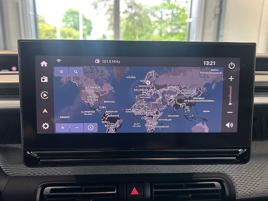 Bild på MAX Hybrid 136hk - DEMO