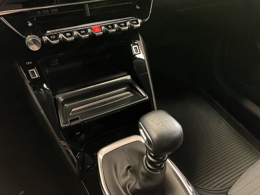 Bild på Allure Pack 1.2 PT 100hk - B-KAMERA, CARPLAY