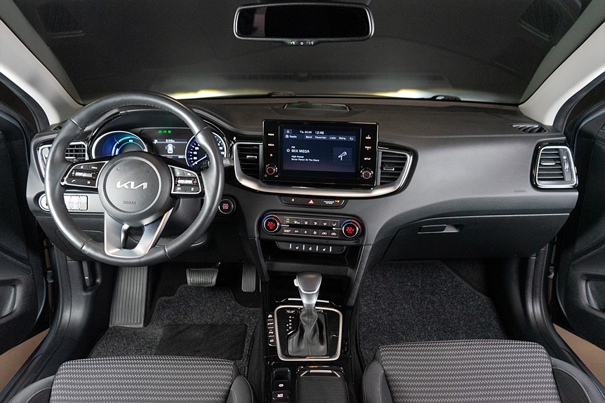 Kia Ceed Sportswagon Plug-in Hybrid Advance 141hk