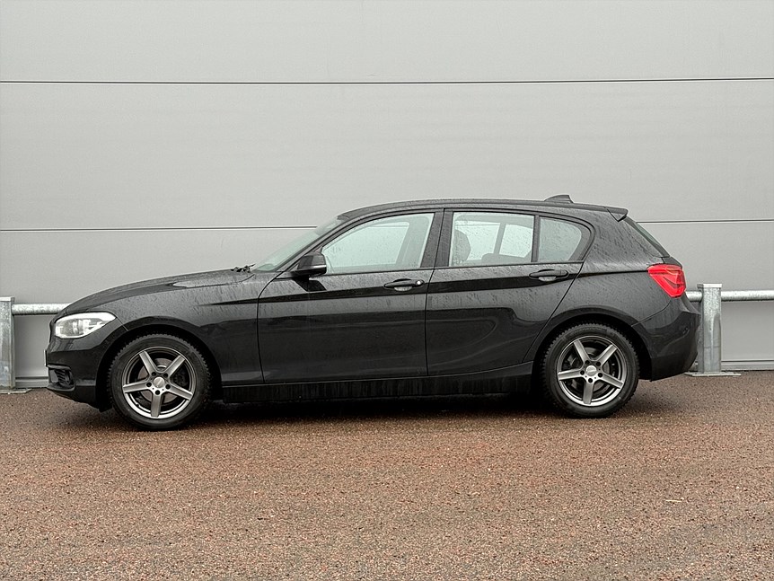 BMW 116 d 5-dörrars LED strålkastare / M Sport stolar / Facelift
